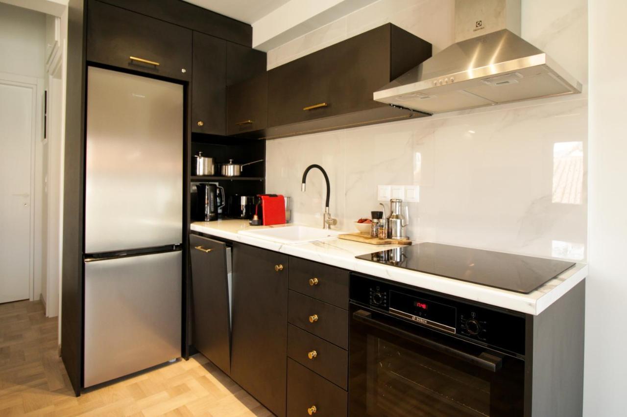 Onos - 2 Bedroom 2 Bathroom Penthouse With Terrace In Old Town Kalamata Extérieur photo